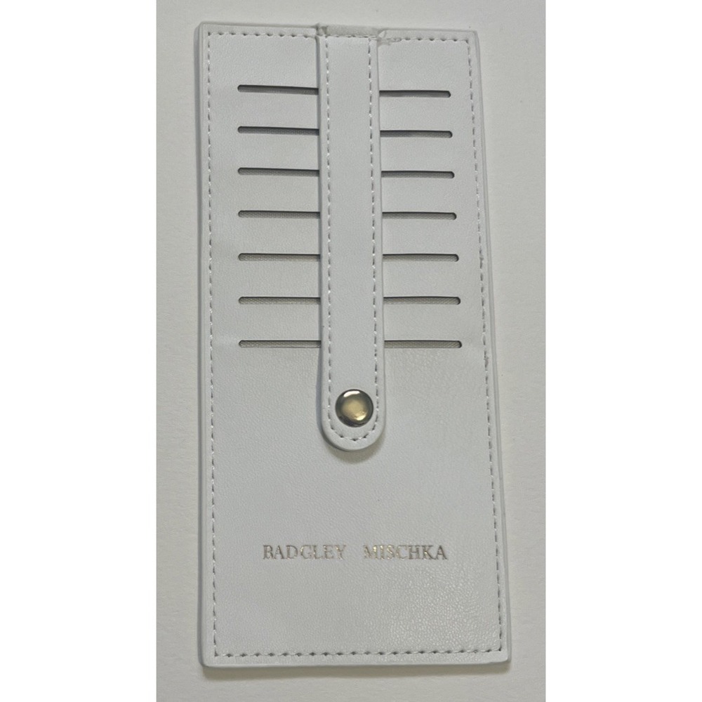 Badgley Mischka Simple Cards Holder New White 7 Slots With Snap 6.25x3 MSRP $19